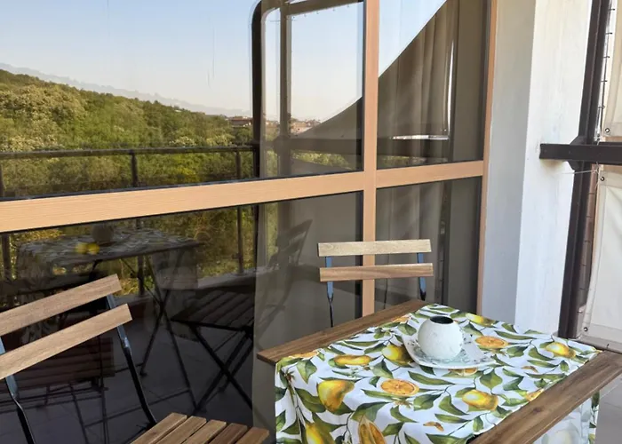 Golden Lemon Варна